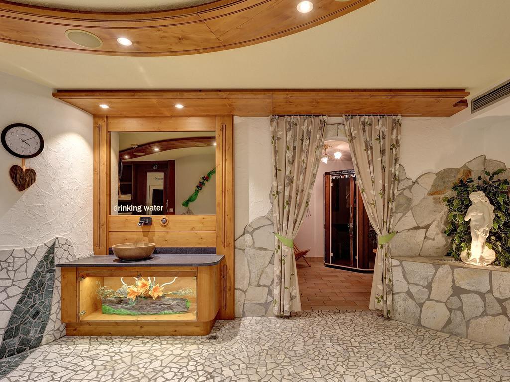Hotel Gisserhof Ahrntal Εξωτερικό φωτογραφία
