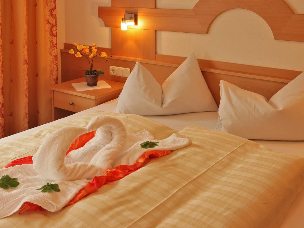 Hotel Gisserhof Ahrntal Δωμάτιο φωτογραφία